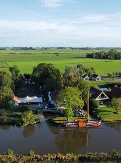 Chambres d'hôtes B&B Ferdivedaasje, Dokkum, Friese elfsteden, 