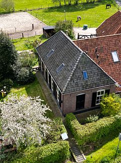 Vakantiewoning Uniek vakantiehuis voor 5 personen in het bos, vlakbij het, Neede, Achterhoek, 