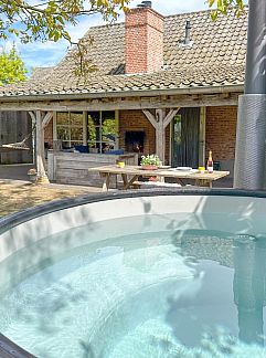 Holiday property Bosvlucht 6 personen, Lage Mierde, Kempen, 