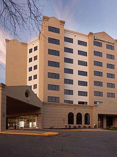 Vakantie appartement Embassy Suites Raleigh - Durham Airport/ Brier Creek, Raleigh, Zuiden, Verenigde Staten