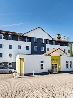 Appartement Stadthotel Freiburg Kolping Hotels & Resorts, Freiburg im Breisgau, Forêt Noire, Allemagne