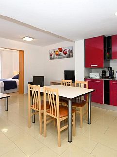 Vakantie appartement htop Amaika 4* Sup - Adults Only (16+), Calella, Costa Brava, Spanje