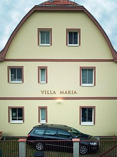 Apartment Chebsky dvur - Egerlander Hof, Karlovy Vary, West Bohemia, Czech Republic