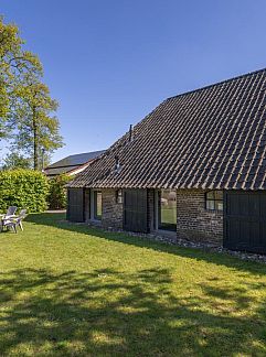 Holiday property Gezellig 2-persoons vakantiehuis met gratis WiFi in, Nieuwleusen, Salland, 