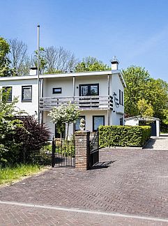 Ferienhaus Een gezellig 5-persoons wagenhuis met eigen tuin, nabij, Koudekerke-Dishoek, Walcheren, 