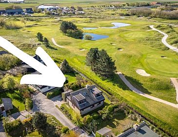 Vakantiehuis aan de golfbaan 