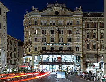 Pension Neuer Markt