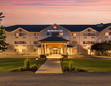 Best Western PLUS Executive Court Inn &amp; Conference Center