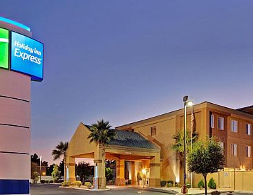 Holiday Inn Express Las Vegas-Nellis, an IHG Hotel