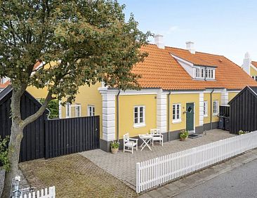 Vakantiehuis &quot;Stephie&quot; - 1.1km from the sea