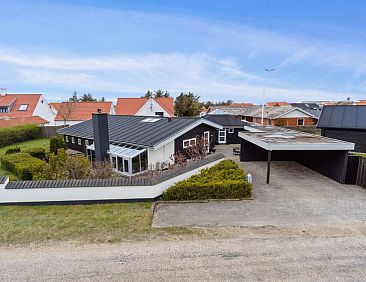 Vakantiehuis &quot;Frethi&quot; - 350m from the sea