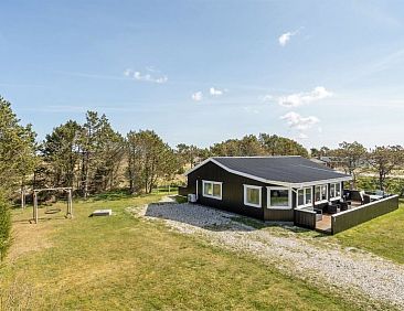 Vakantiehuis &quot;Styrmer&quot; - 1.2km from the sea