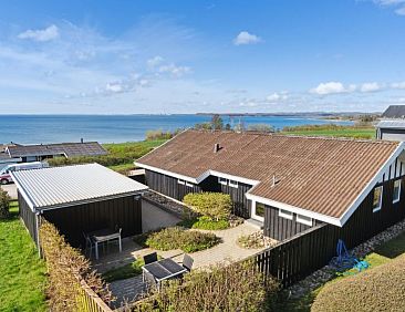 Vakantiehuis &quot;Majken&quot; - 225m from the sea