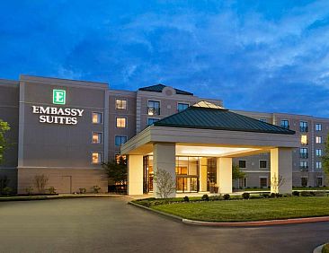 Embassy Suites by Hilton Philadelphia Airport