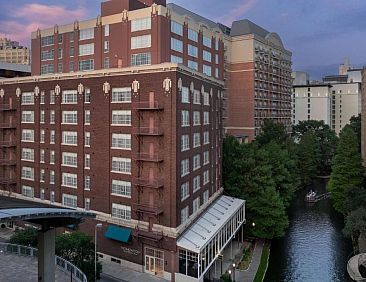 Homewood Suites by Hilton San Antonio Riverwalk/Downtown