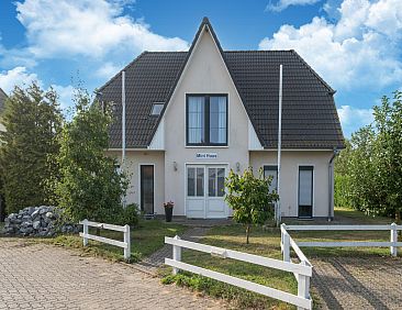 Minihus - Obergeschoss mit Balkon