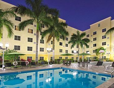 Homewood Suites by Hilton Miami - Airport West