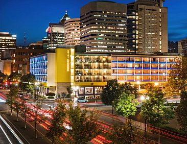 Staypineapple, Hotel Rose, Downtown Portland