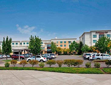 Residence Inn by Marriott Portland Airport at Cascade Statio