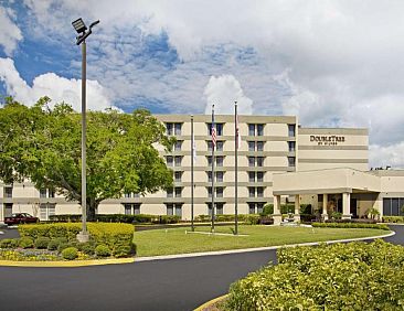 DoubleTree by Hilton Orlando East - UCF Area