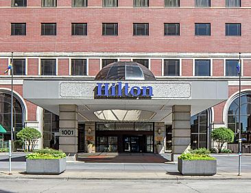 Hilton Minneapolis