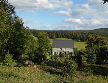 Vakantiehuisje in Treignes