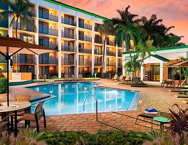 Courtyard by Marriott Fort Lauderdale East / Lauderdale-by-t