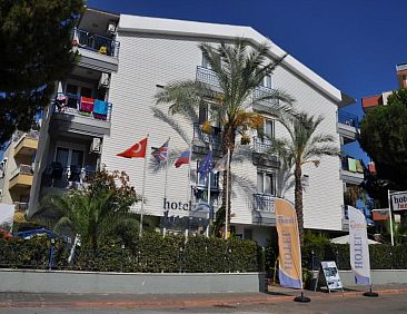 Hotel Lunay