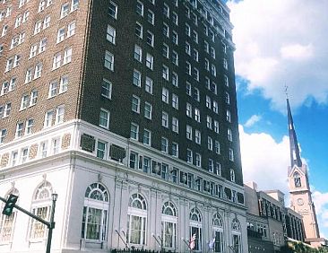 Francis Marion Hotel