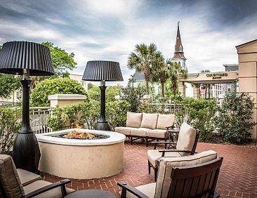 Courtyard by Marriott Charleston Historic District