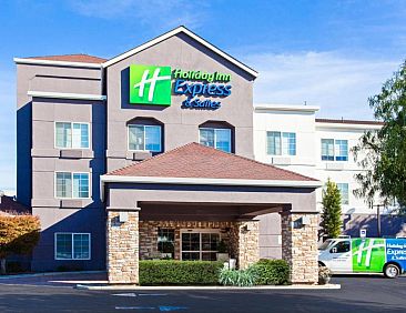 Holiday Inn Express &amp; Suites Oakland - Airport, an IHG Hotel