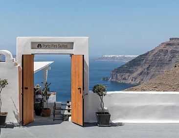 Porto Fira Suites