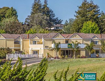 Quality Inn &amp; Suites Capitola