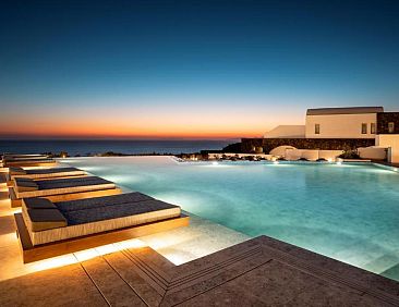 Santo Maris Oia Luxury Suites &amp; Spa