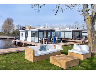 Houseboat Agua Dolce