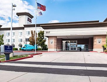 Hampton Inn &amp; Suites Salt Lake City Airport