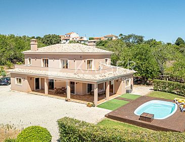 Vrijstaande woning in Faro, Portugal