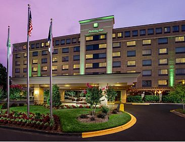 Holiday Inn Charlotte University, an IHG Hotel