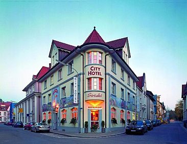 City Hotel