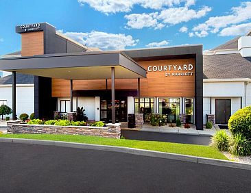 Courtyard by Marriott New Haven Orange