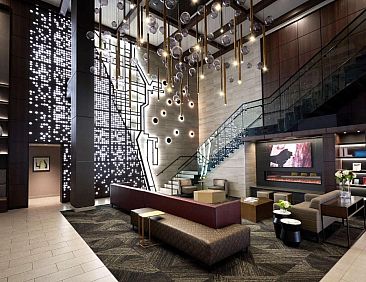 Hampton Inn &amp; Suites Chicago-Downtown