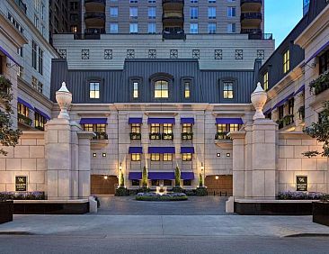 Waldorf Astoria Chicago