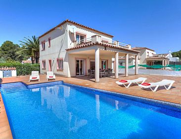 Vakantiehuis Villa Cala Nova A