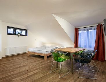 Appartement U Kabinky 4+2