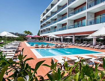 Areias Village Beach Suite Hotel