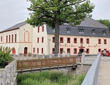 Gasthof und Hotel Roter Hirsch