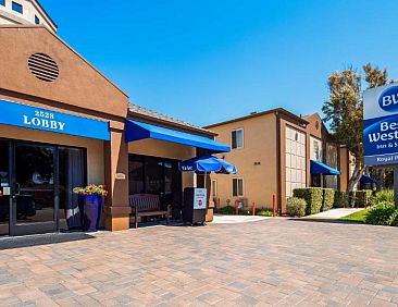 Best Western Royal Palace Inn &amp; Suites