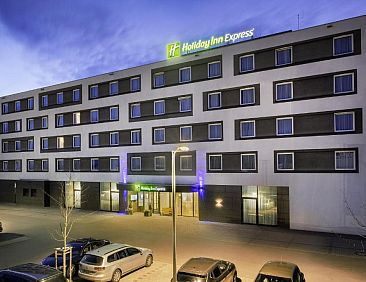 Holiday Inn Express Friedrichshafen, an IHG Hotel