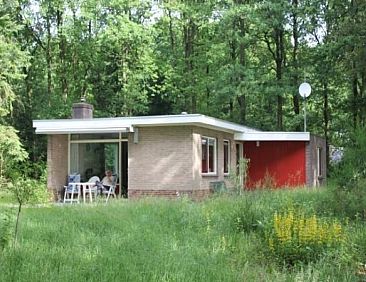 Mooie 4 persoons vakantiewoning midden in het bos