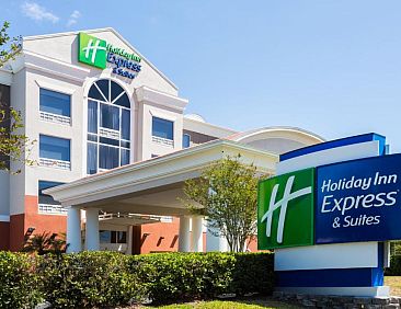 Holiday Inn Express Hotel &amp; Suites Tampa-Fairgrounds-Casino,